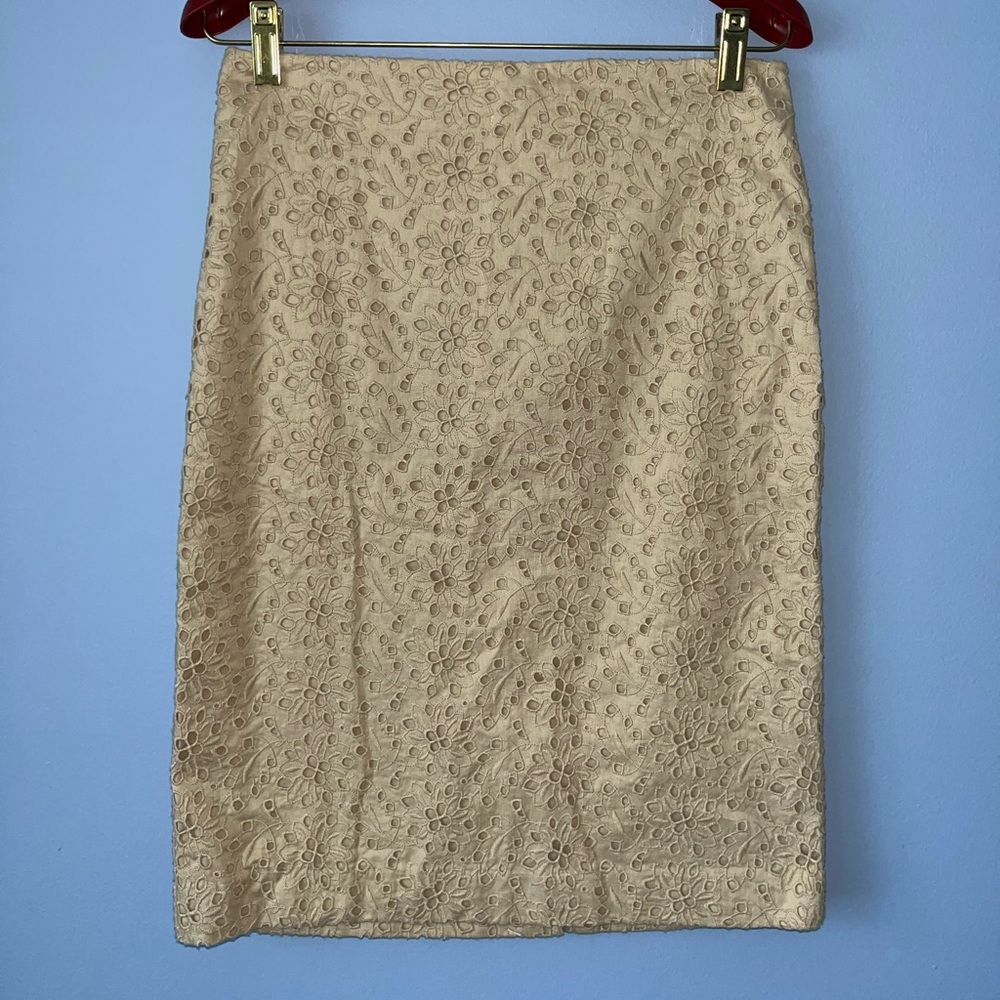 Talbots Tan Minimalist Cotton Eyelet Floral Pencil Skirt Size 2